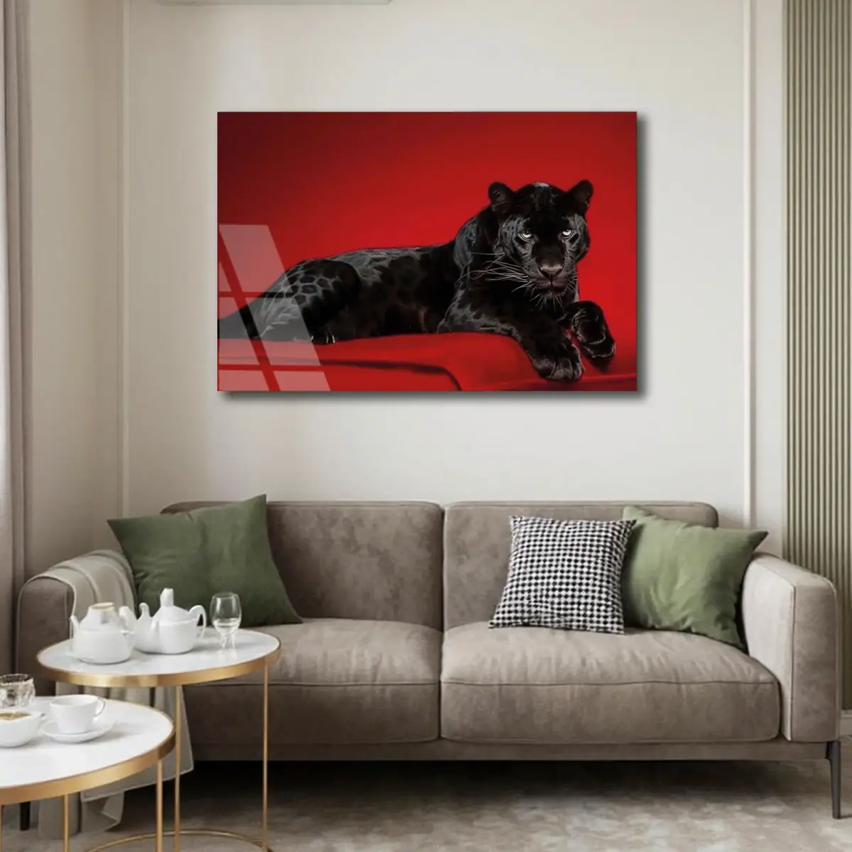 Kırmızı Zeminde Siyah Panter Cam Tablo
