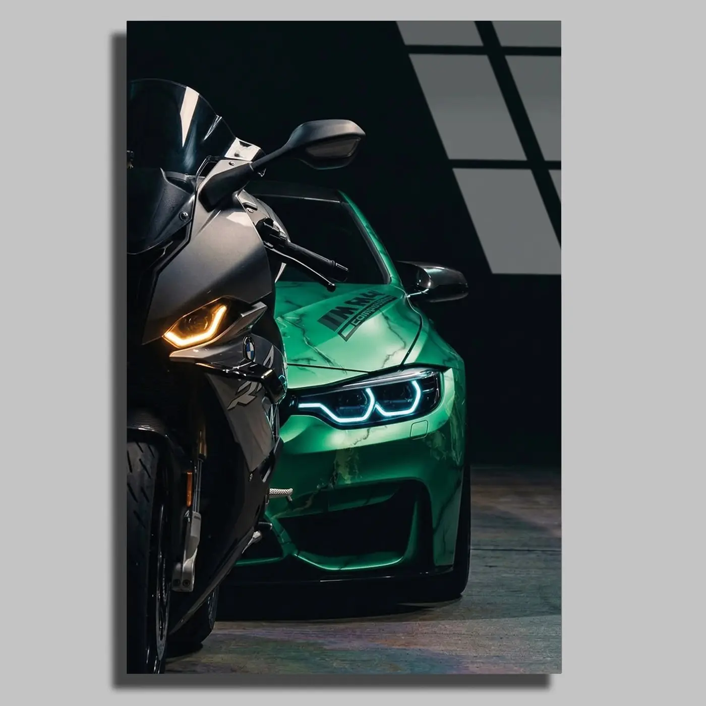 Şehir Gecesi BMW ve Motosiklet Tablo