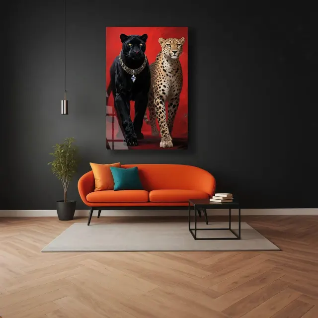 Kırmızı Zeminde Panter ve Leopar Cam Tablo