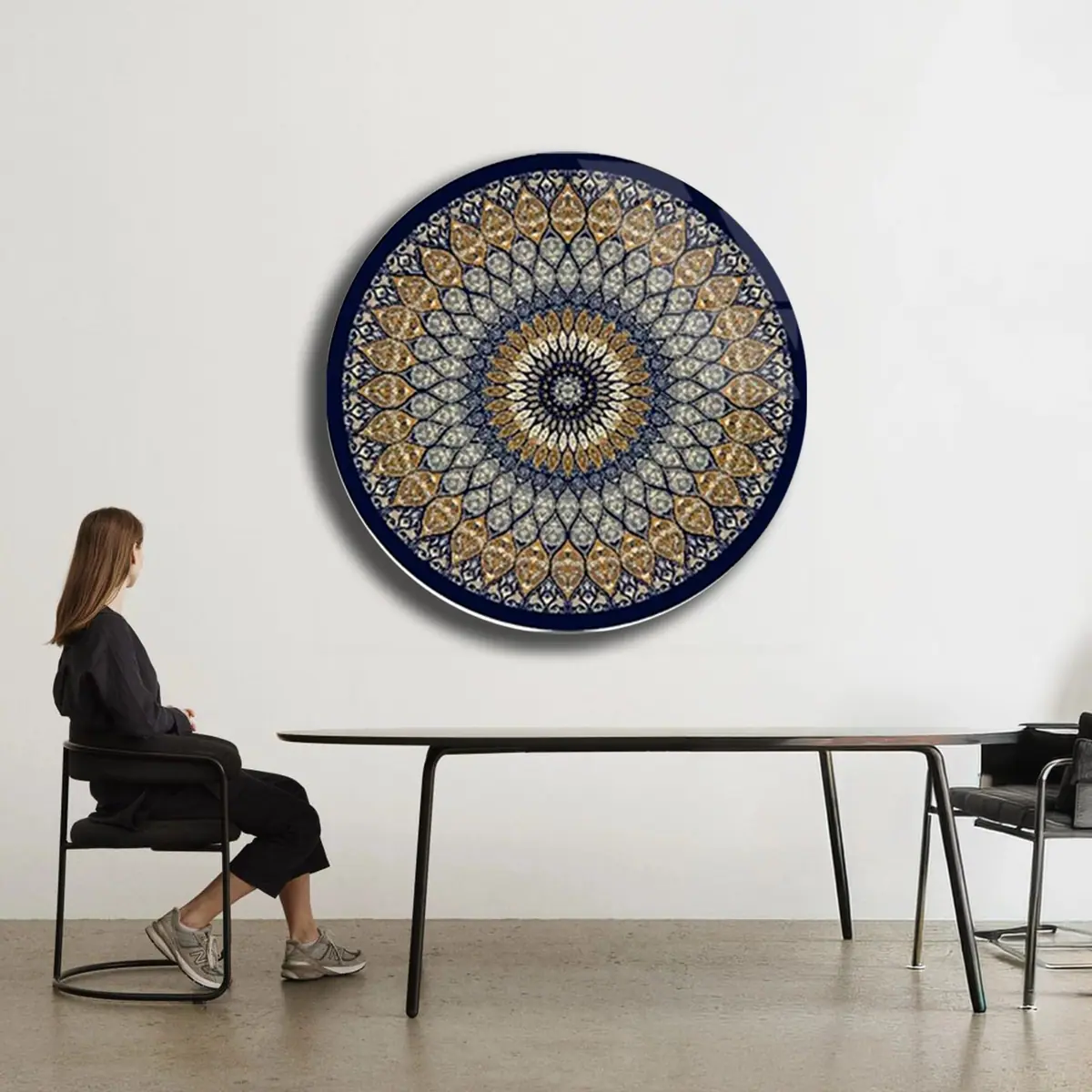 Lacivert Geometrik Mandala Desenli Yuvarlak Cam Tablo